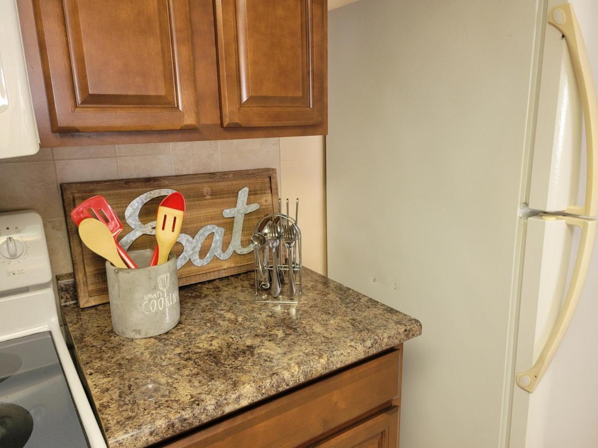 Welcome To Condo Sweet Step! Warner Robins Exteriör bild